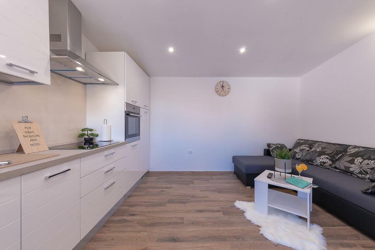 Dijana Apartament Zadar