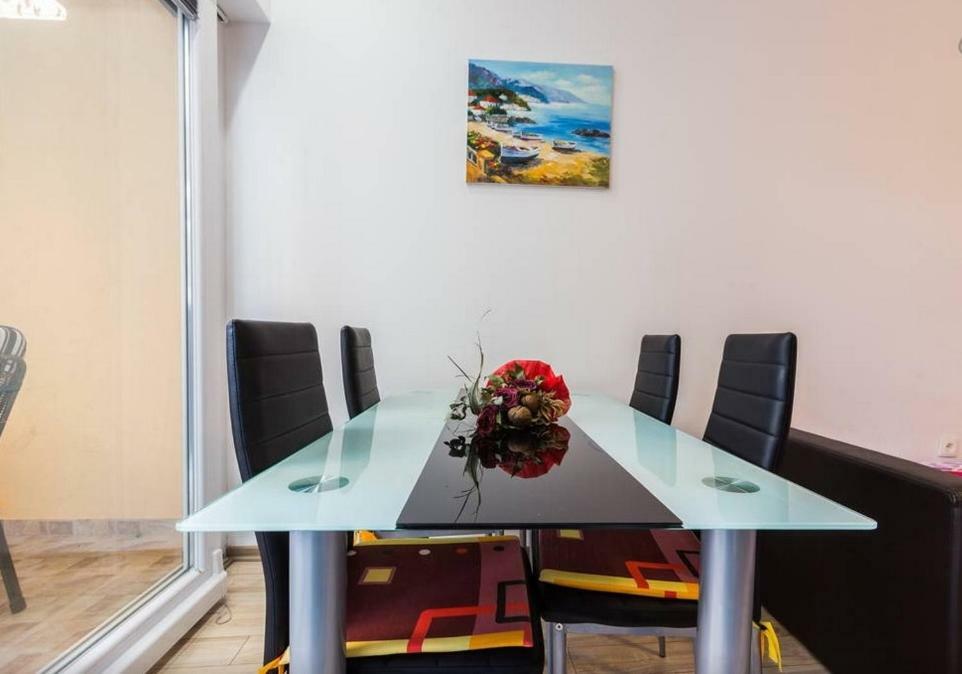 Dijana Apartament *